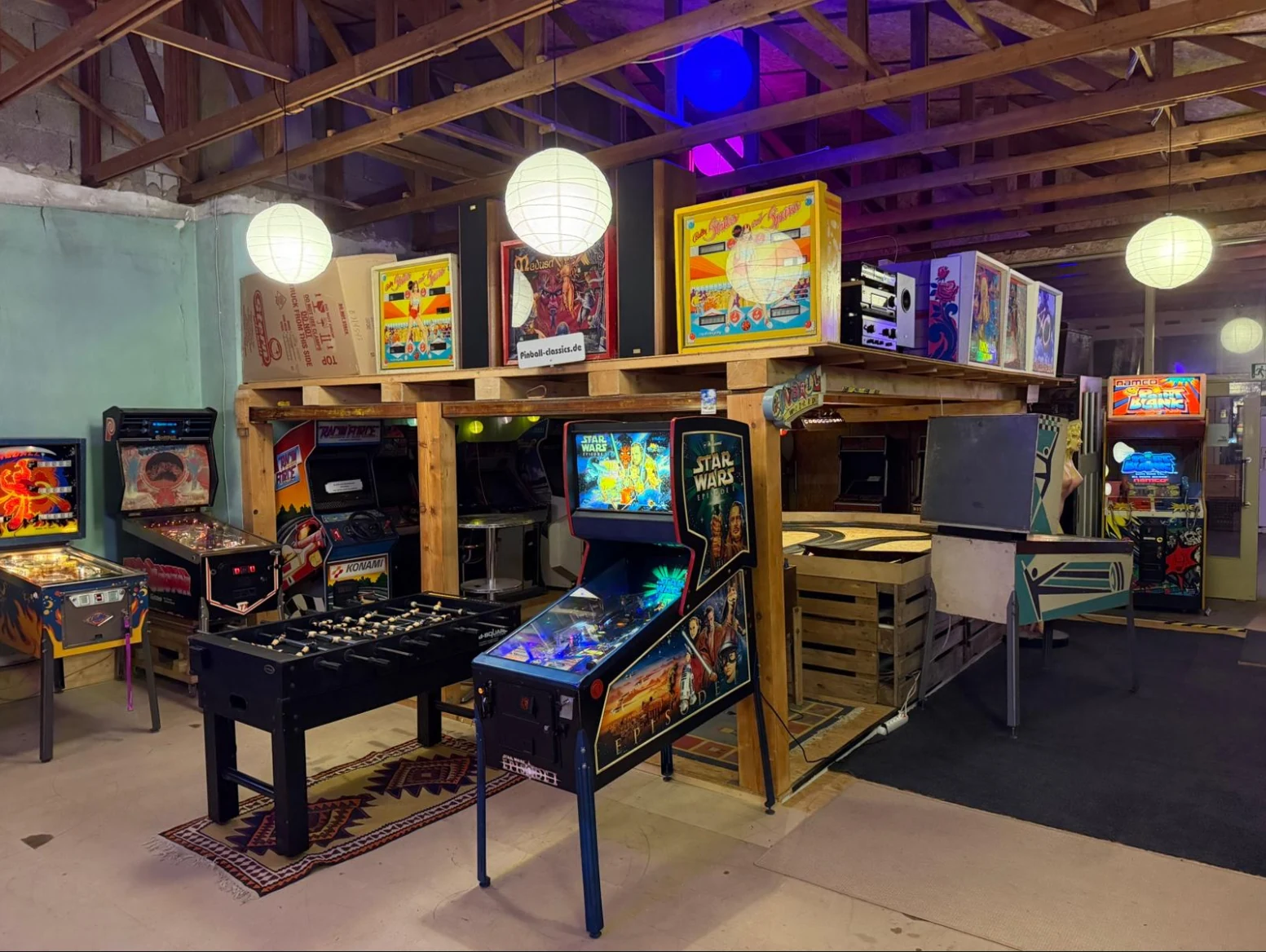 Arcade-Zone im Flipperloft